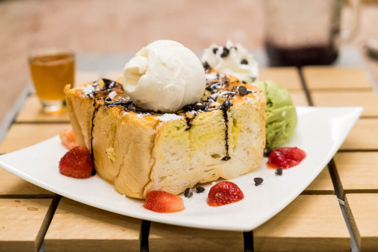 honey toasts with strawberry, vanilla and green tea ice-cream - dessert